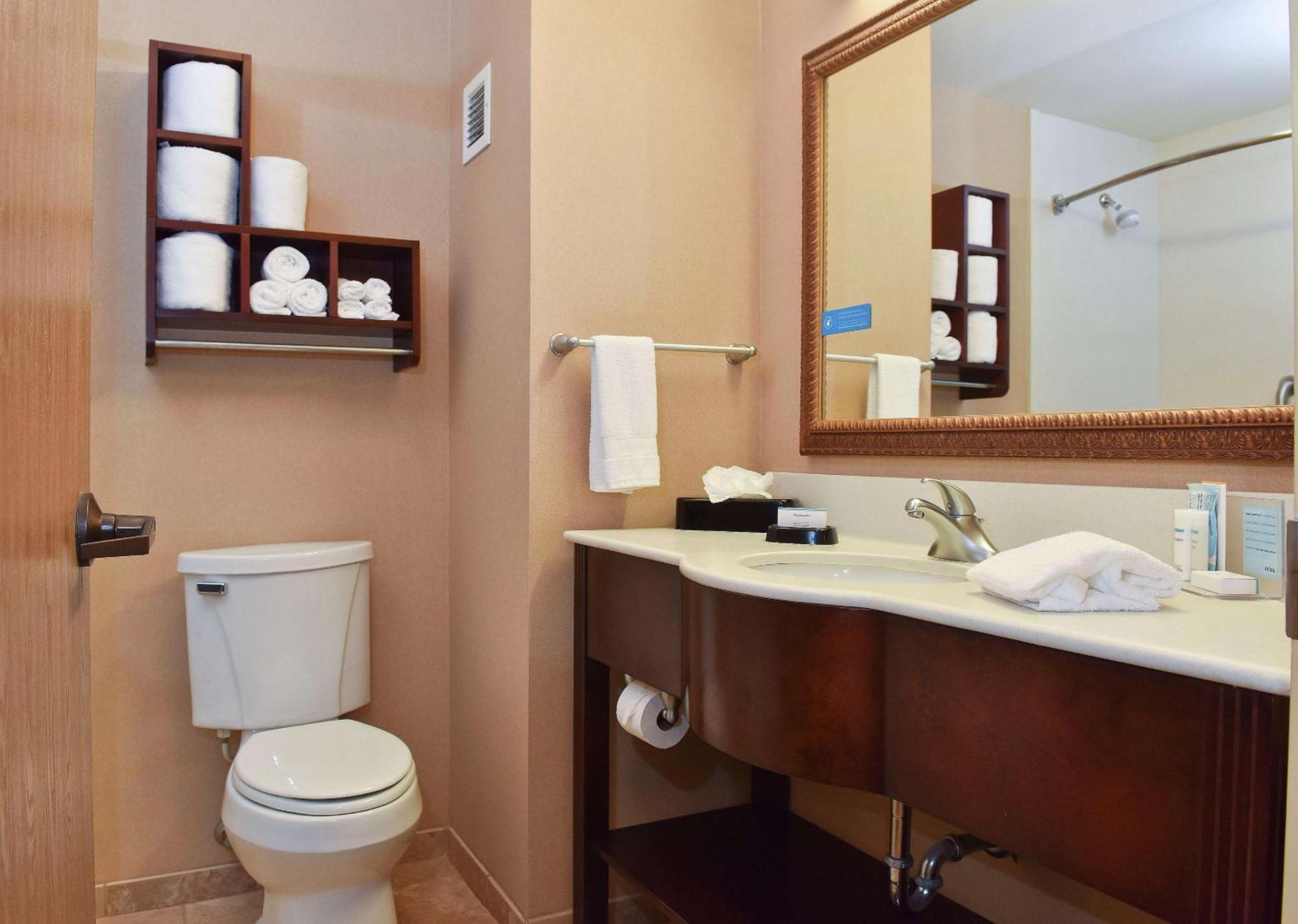 Hotel Hampton Ruston