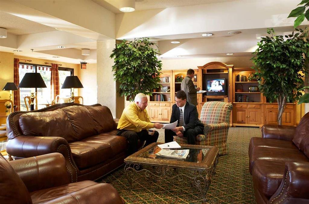 Hampton Hotel 3*